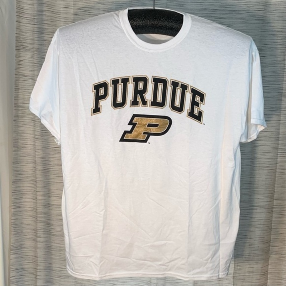 New Agenda by Perrin NWOT white “Purdue” short sleeve tee shirt.
